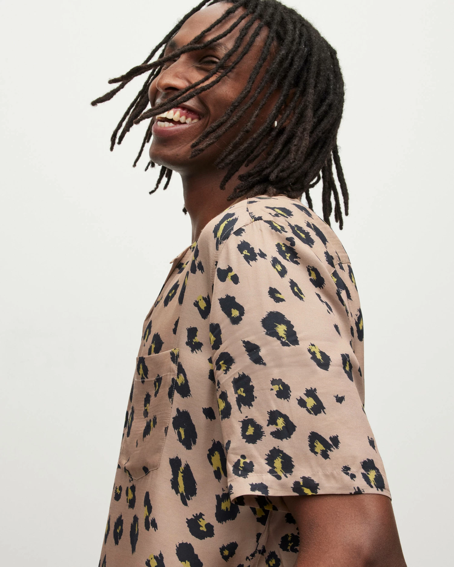 Flash Sale π Manado Leopard Print π Shirt Beige 𧨠5 Flash Sale π Manado Leopard Print π Shirt Beige 𧨠- Image 5