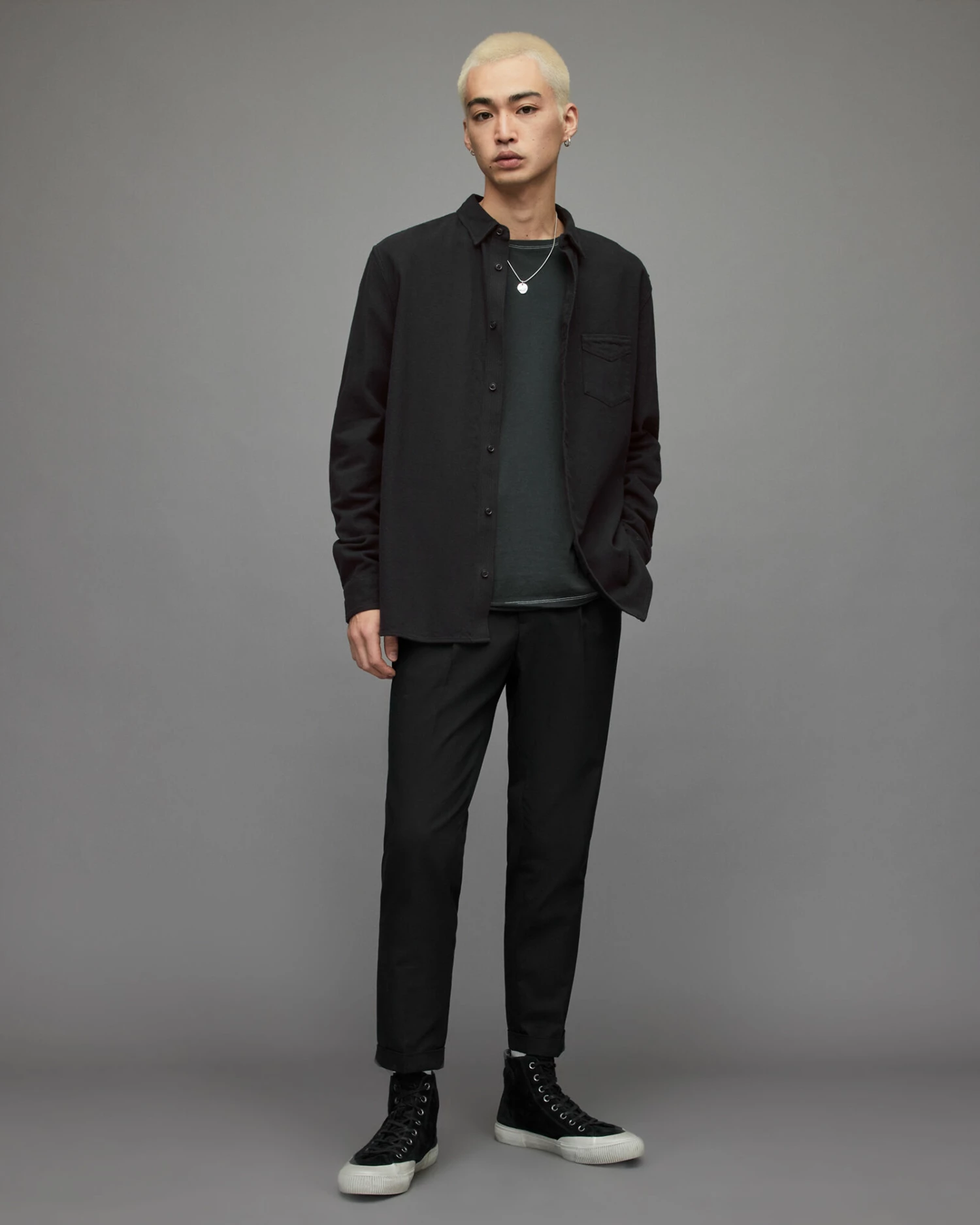 Deals ๐ Arden ๐ Shirt Jet Black ๐คฉ 3 Deals ๐ Arden ๐ Shirt Jet Black ๐คฉ - Image 3